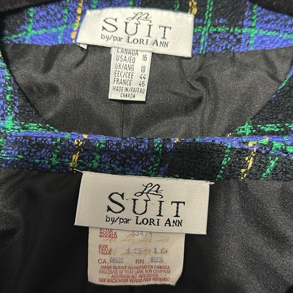 Vintage Suit by Lori Ann 2 pc Blazer with skirt - Picture 8 of 8